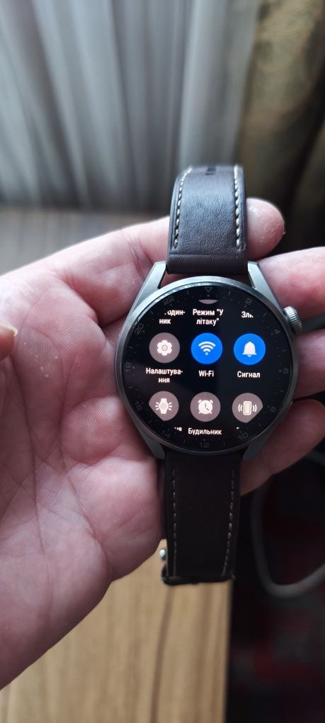 Годинник Huawei watch 3 pro з e-sim.