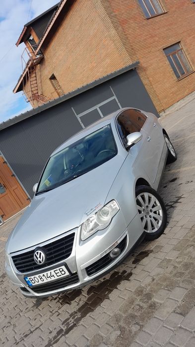 Продам Volkswagen Passat B6 2.0 FSI