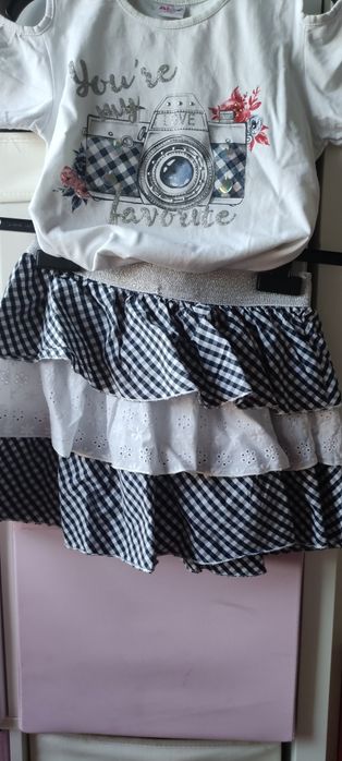 Conjunto saia e camisola 8/10 anos