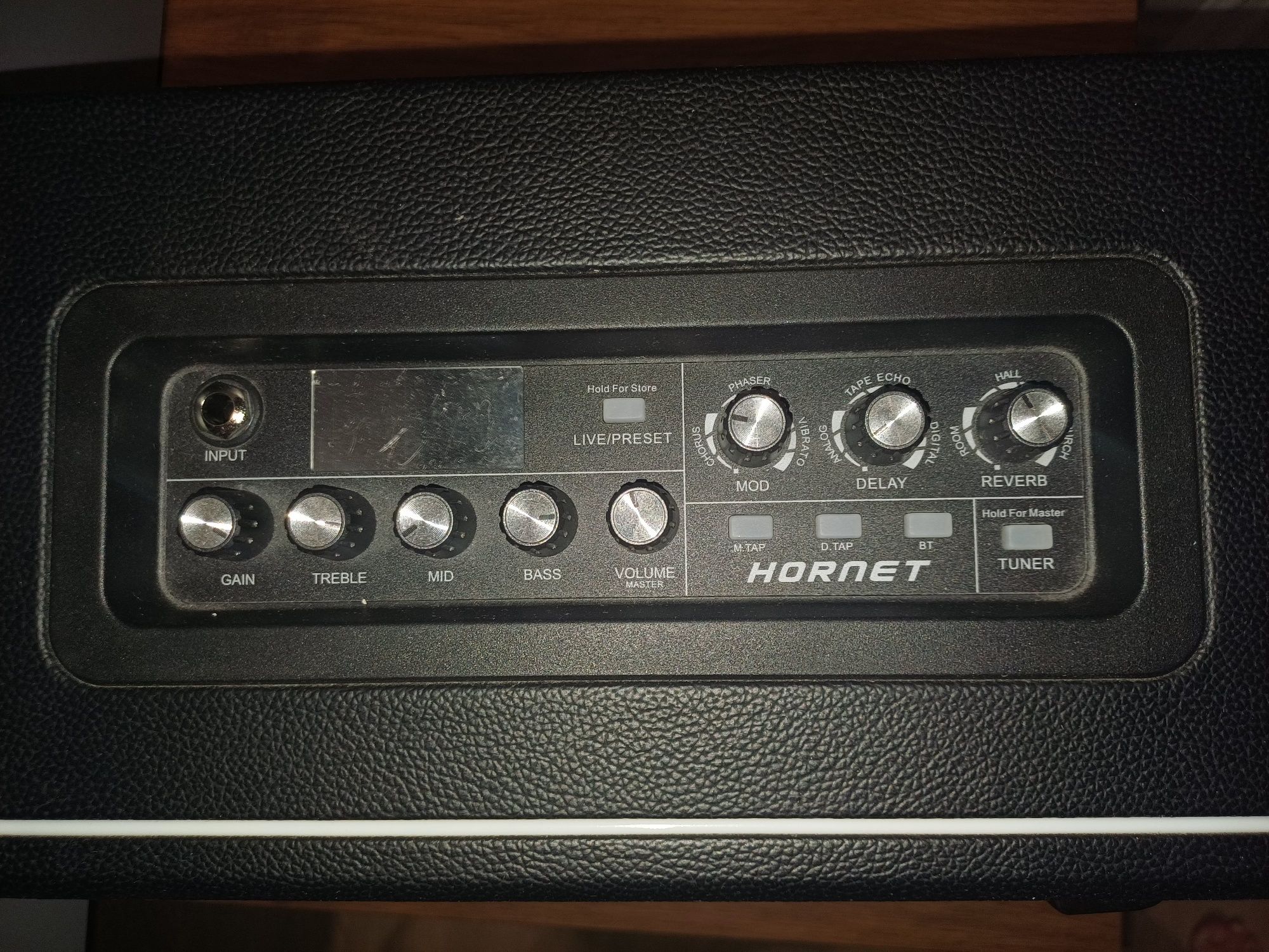 Комбопідсилювач Mooer Hornet 15W