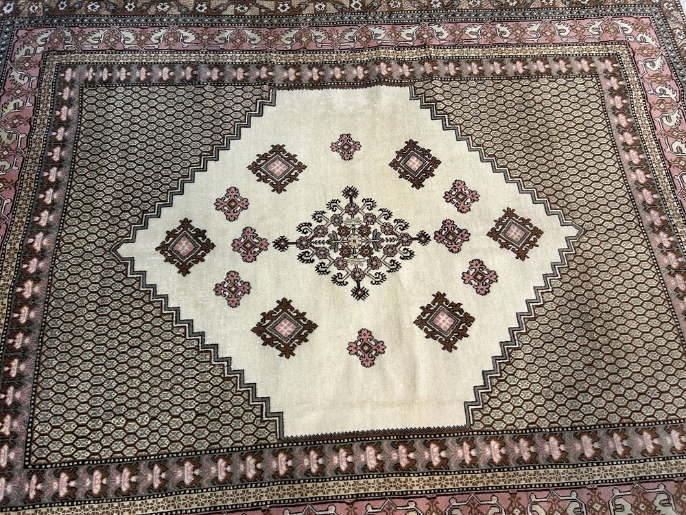 Tapete Marroquino Berber, original feito em lã, 225x170. Lavado