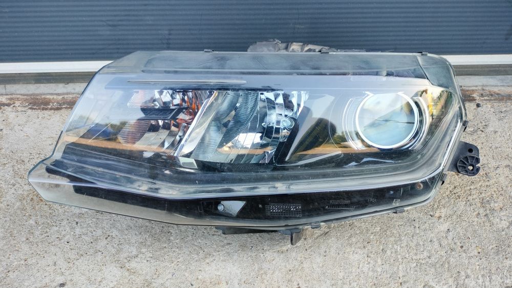 Reflektor lampa lewa, lewy przód CAMARO USA
