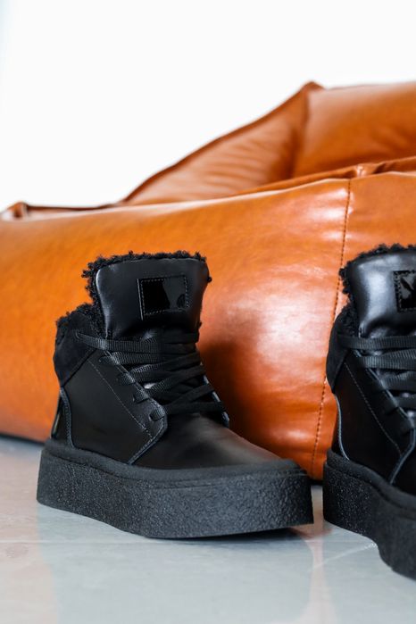 ЦЕ ПІДПАЛ!!! 39,40р натуральна шкіра жіночі зимові ботинки черевики