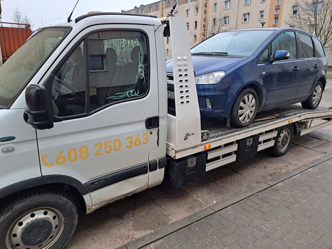 Pomoc drogowa 24/7 autolaweta transport holowanie auto4x4 wyciąganie