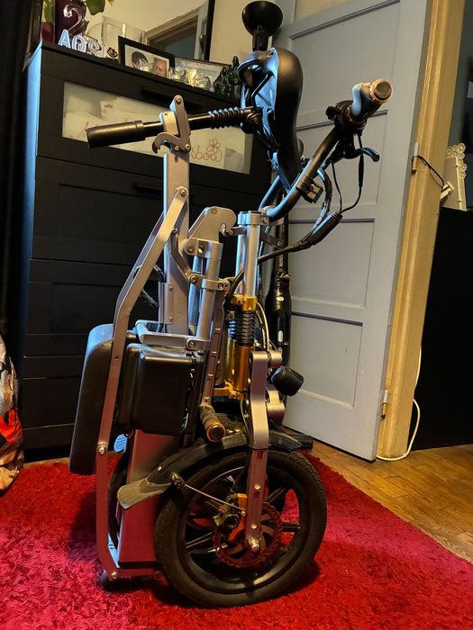 Mota eléctrica dobrável