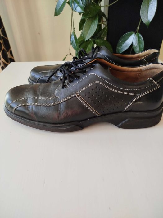 Brązowe buty skórzane 44