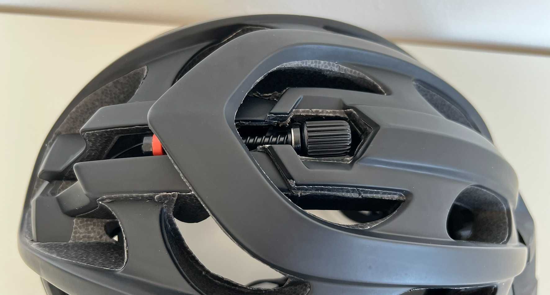Capacete BTT Lazer Magma+ black tamanho L (58-61cm) NOVO!!!