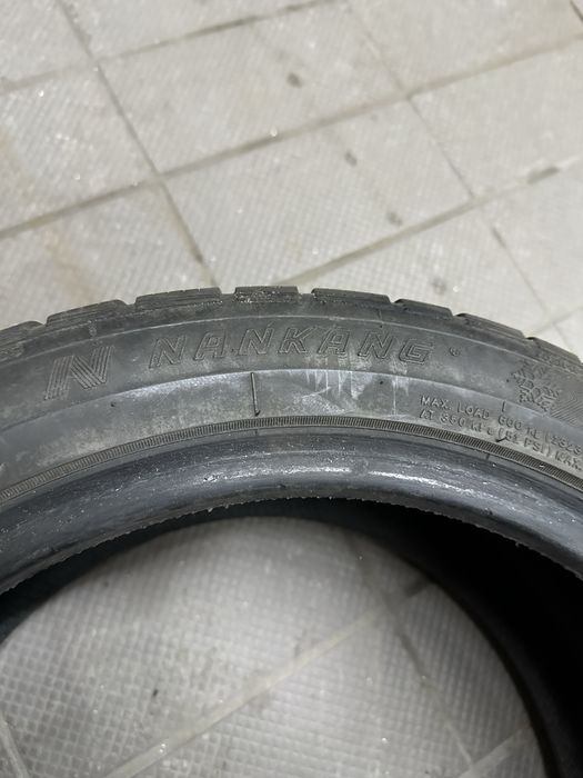 Opony zimowe 215/45 R16