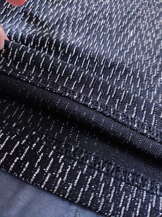 Спідниця сіра чорна по фігурі 38 стрейч з акцентною ниткою