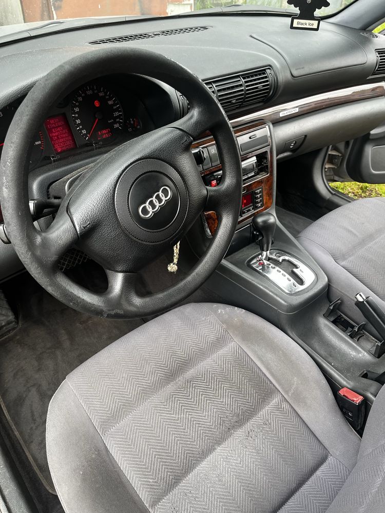 Audi a4 b5 quattro