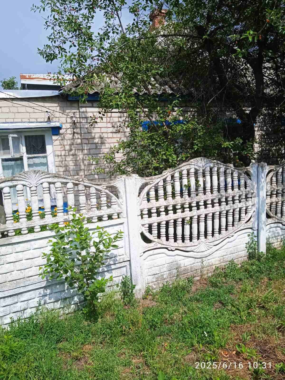 Продам будинок у місті Ізюм
