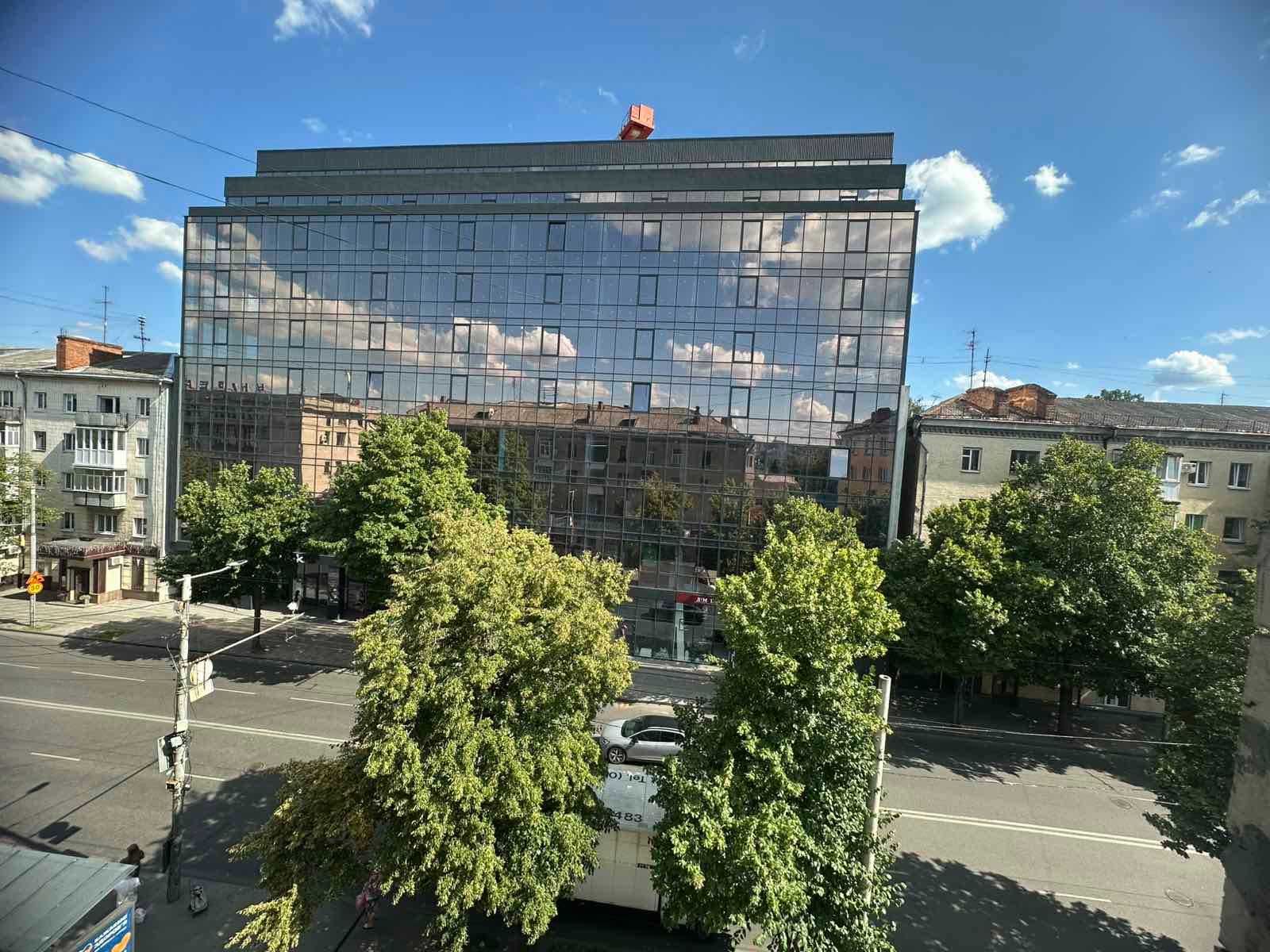 Продам квартиру в самому центрі міста