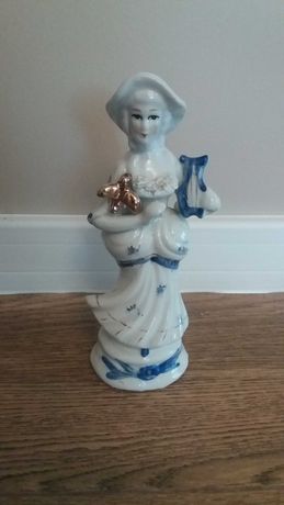 Duża porcelanowa figurka Kobieta Pani