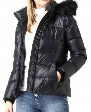 Zimowa kurtka Calvin Klein .