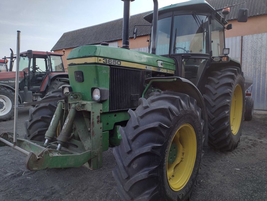 John Deere 3650 przedni tuz 1990