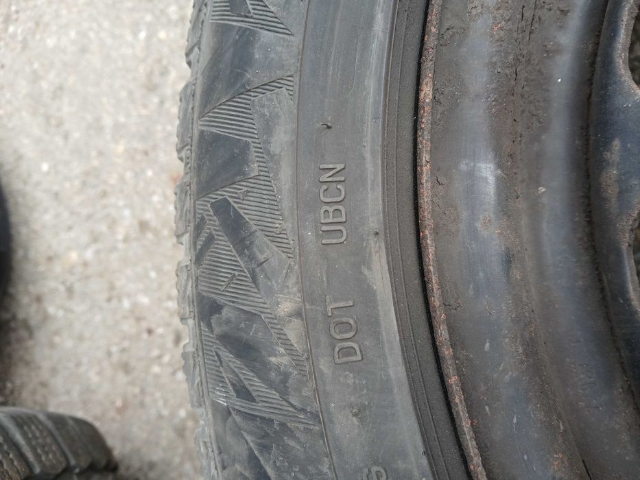 Koła z oponami zimowymi do volkswagena 16"