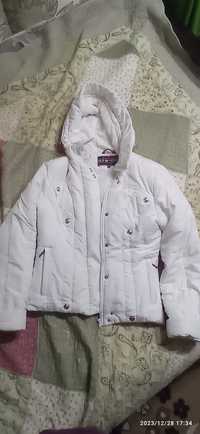 Куртка зимова розмір 42