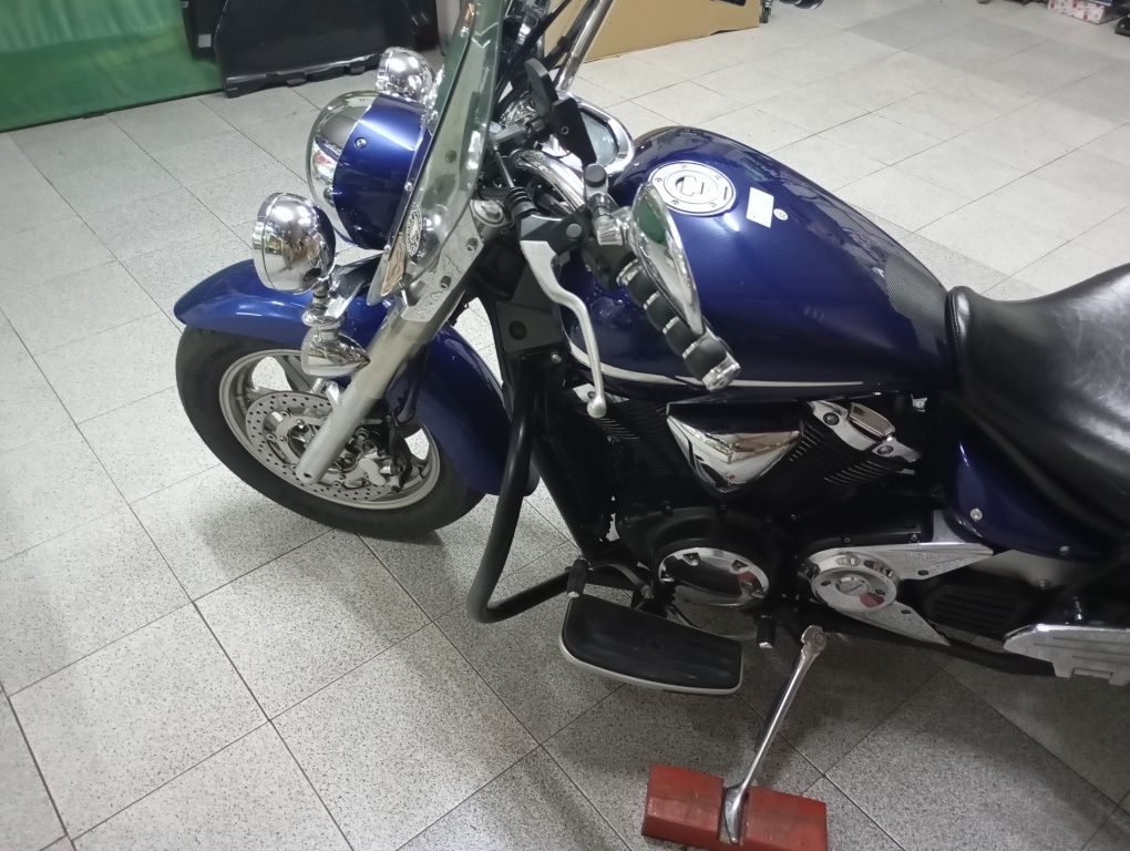 Yamaha XVS 1300 Midnight Star