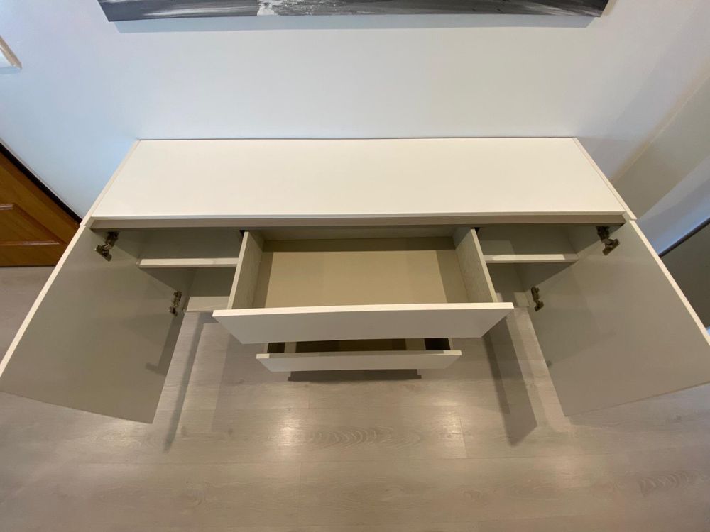Movel aparador / consola