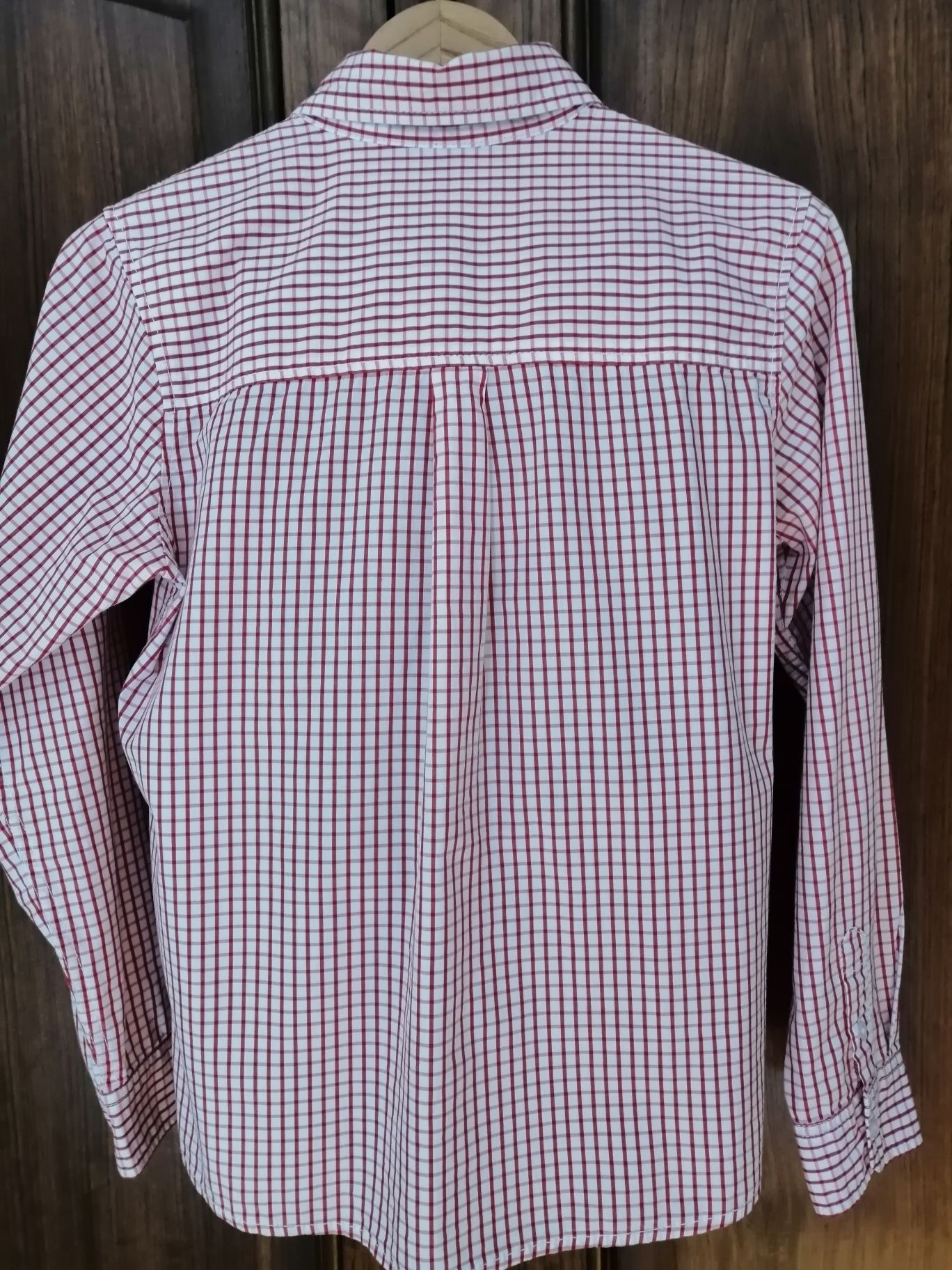 Camisa em xadrez vermelho, Benetton