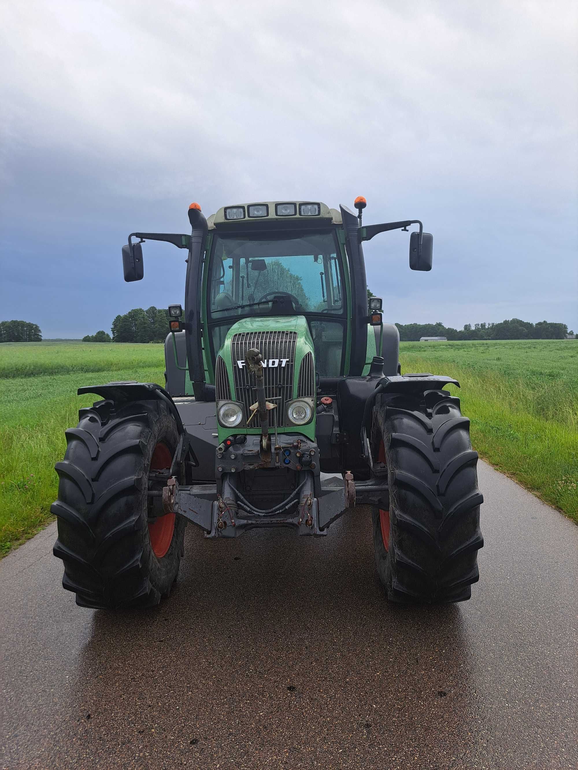 Ciągniki fendt 712
