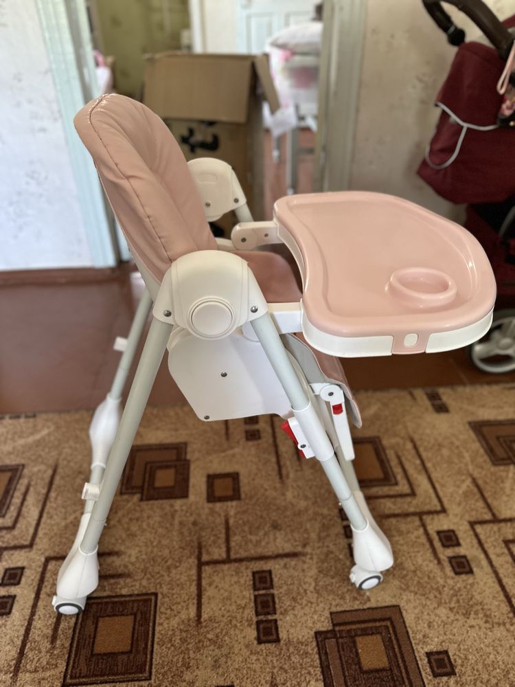 Стільчик для годування Bambini