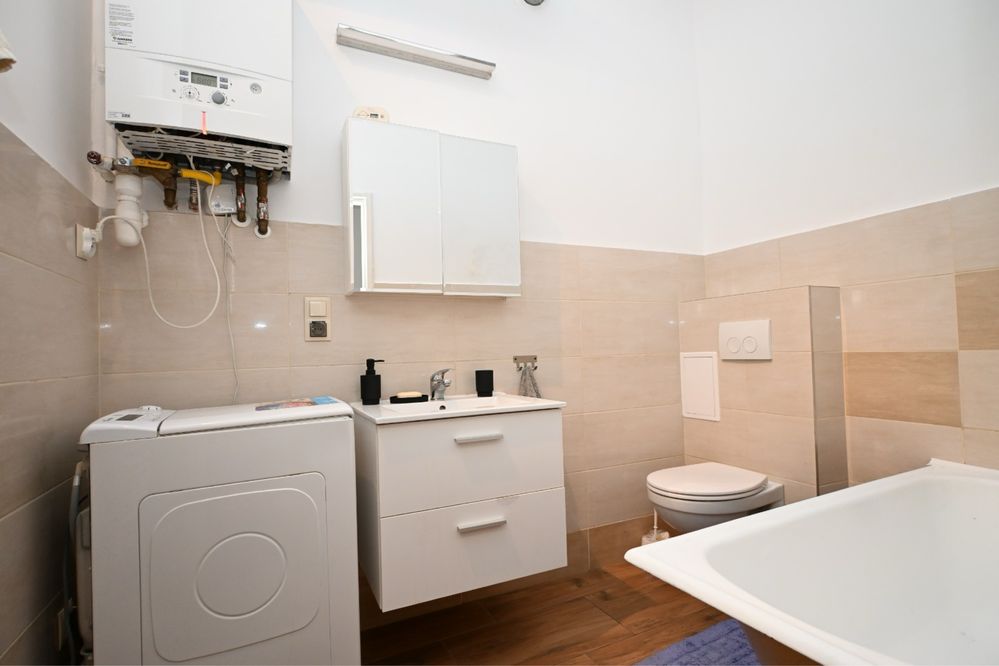 Powiśle Stare miasto 2 pokoje 50 m2 bulwary