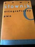 nowy słownik ortograficzny pwn 942 strony