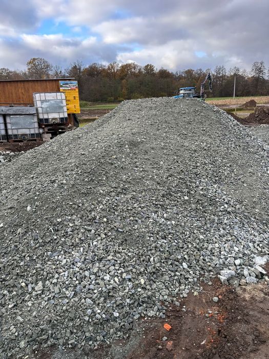 Kruszywo Ziemia Tłuczeń Kliniec Grysy Piach Frez Granit Kamień Gruz