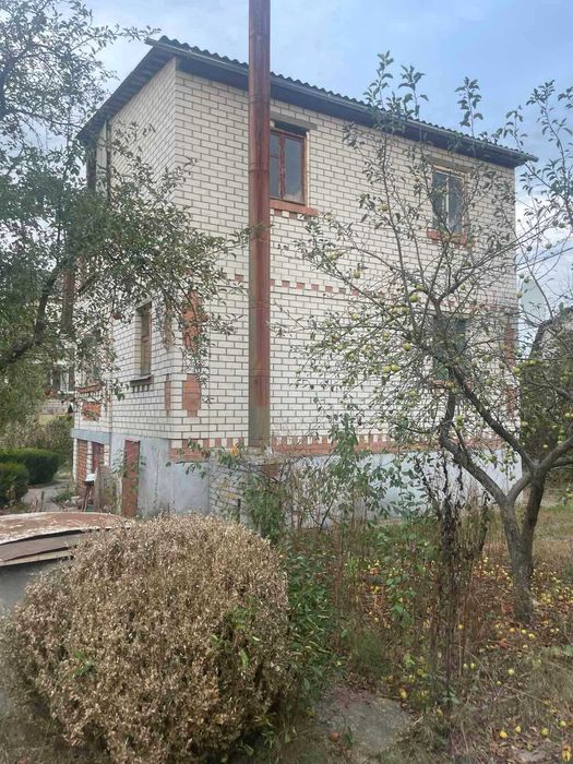 Будинок-дача в садовому товаристві Станишівка