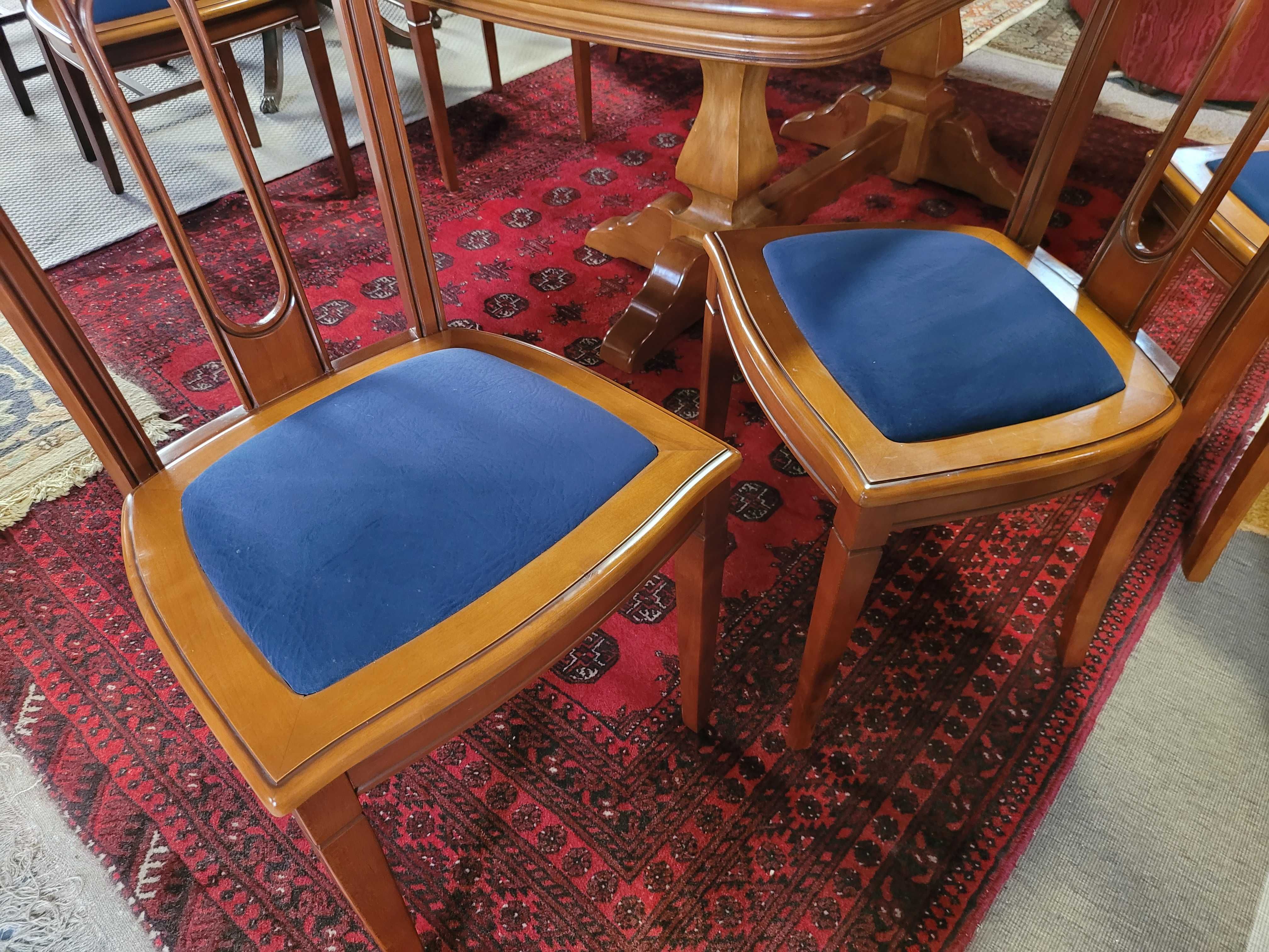 Cadeiras de sala em madeira maciça - Algumas m