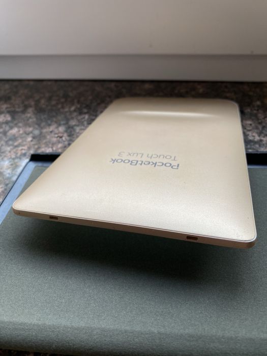 Електронна книга PocketBook 626 Touch Lux 3 з підсвіткою
