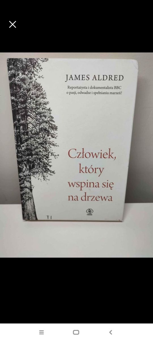 Książka ,,człowiek który wspina się na drzewa,,