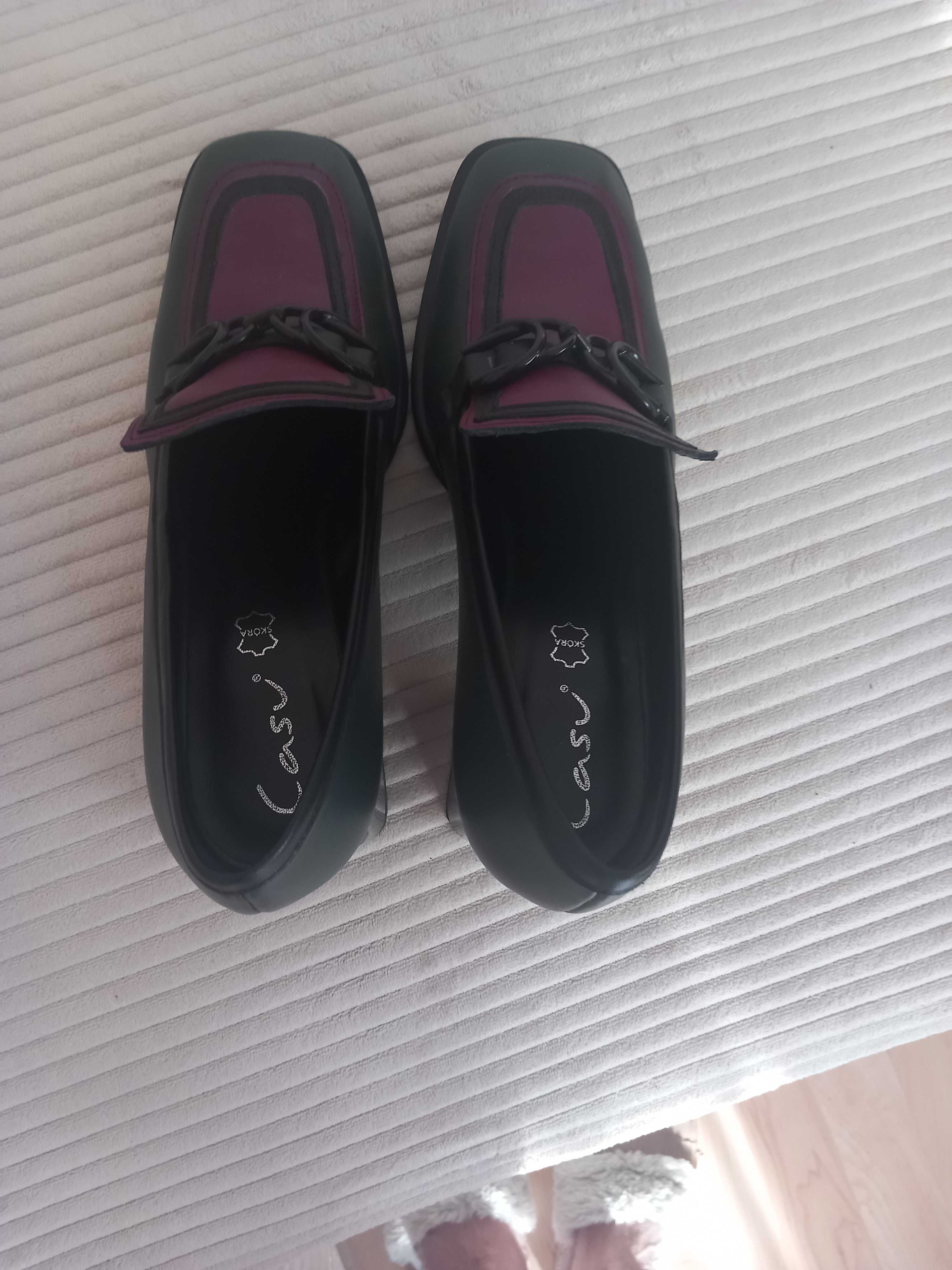 Buty mokasyny nr 40 skóra