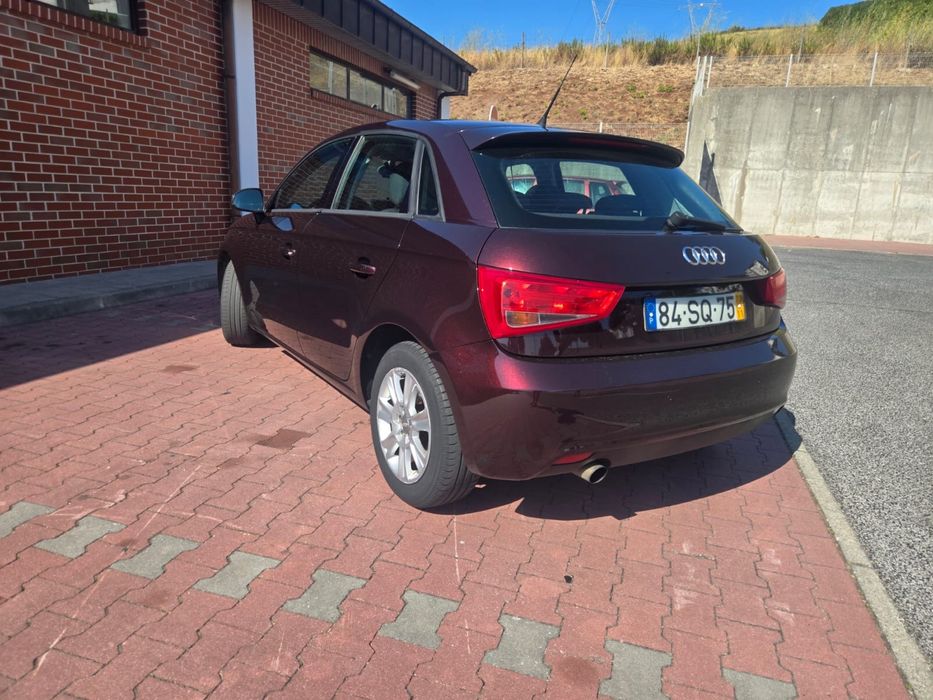 Audi a1.    motor 1.6