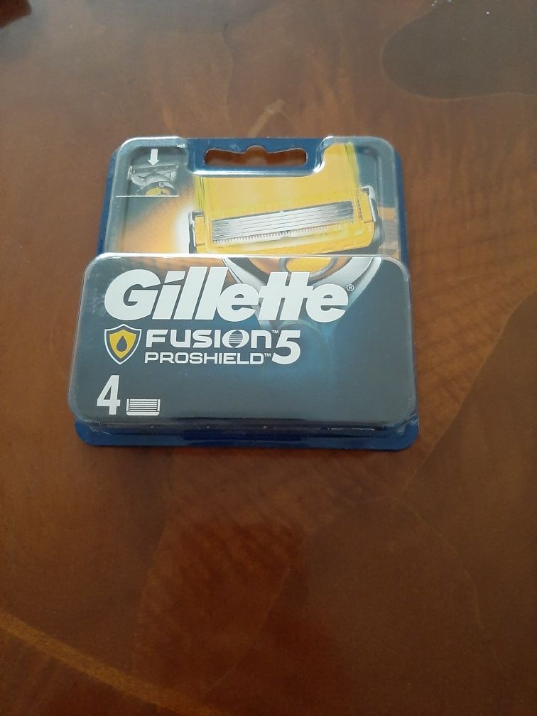 Gillette proshield