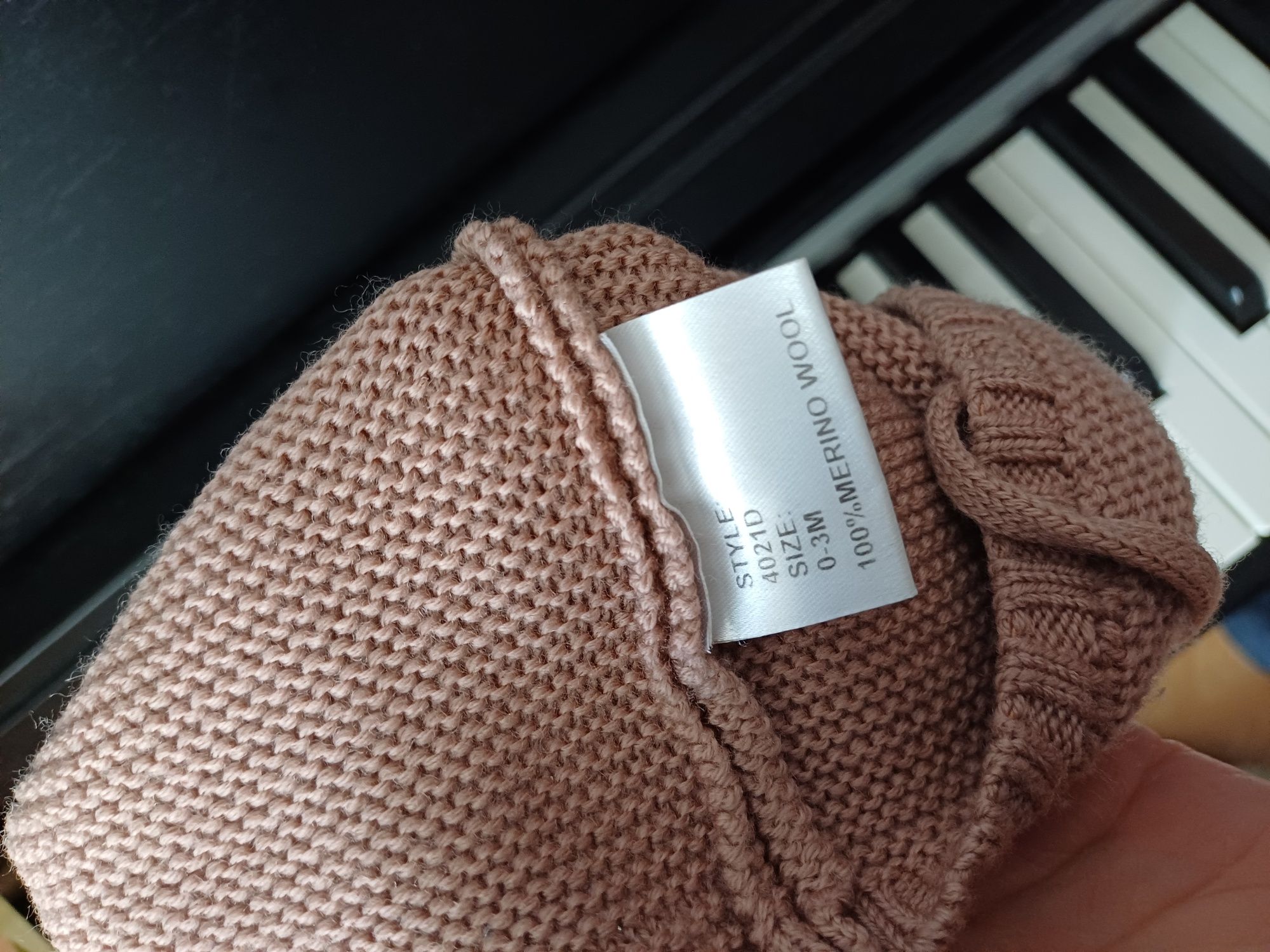 Czapka HUTTELIHUT Merino 100% 42/44/46 dla dziewczynki