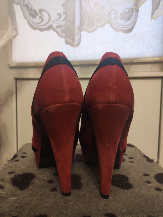 Bordowe czułenka na wysokim obcasie 35