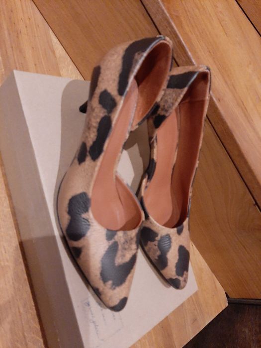 Туфлі жіночі, шкіра