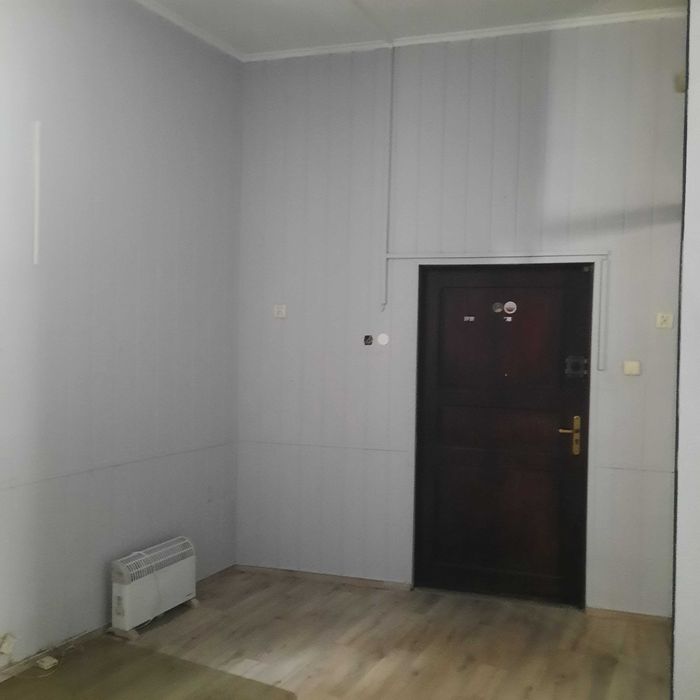30-metrowe, 2-pokojowe, Mostowa