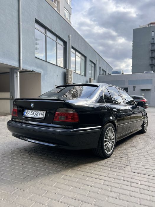 BMW 520.