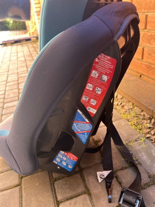Детское автокресло