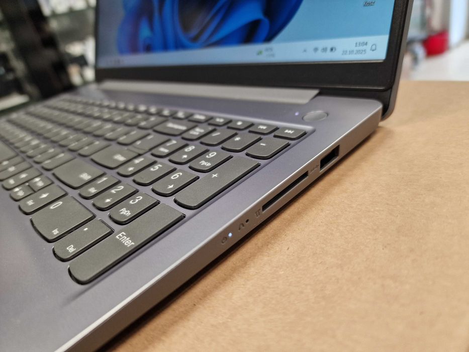Lenovo Ideapad Slim 3 15IABR8/ R5 7530U 2.00 GHz/ 8GB/ 512GB/ W11 Home