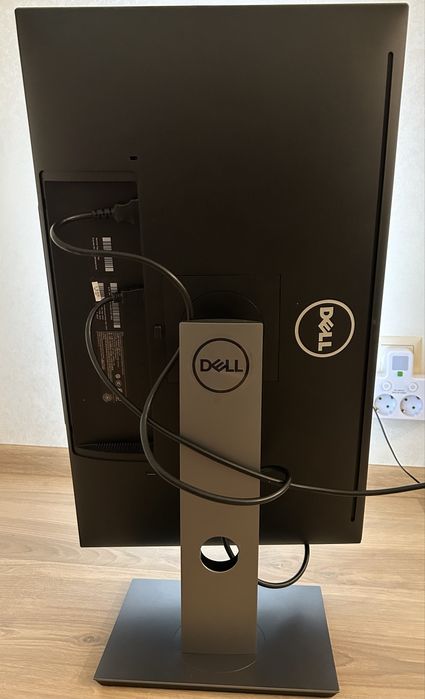 Монітор Dell U2715Hc
