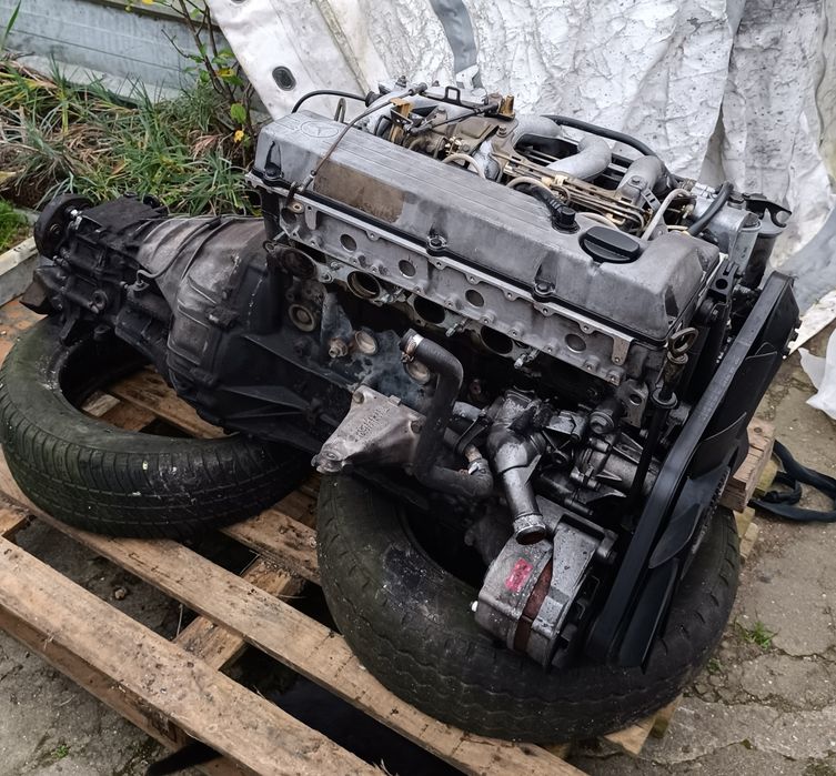 Motor Mercedes 2.5D
