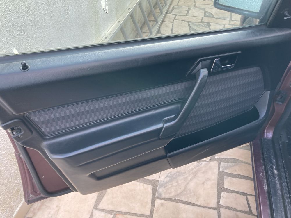 Interior Mercedes 190 Como Novo - RESERVADO