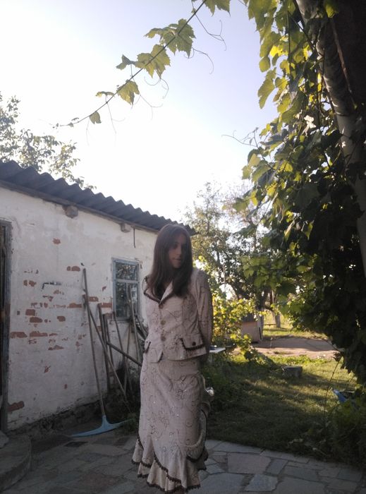 Продаю жіночий костюм