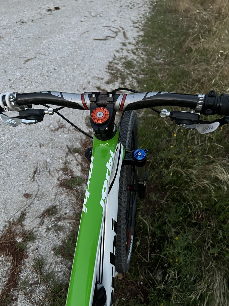 Bicleta jorbi race plus 27.5 carbono