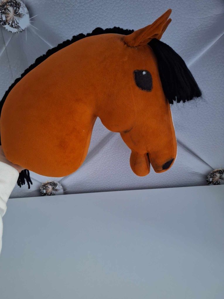 Hobby horse, głowa konia na kiju