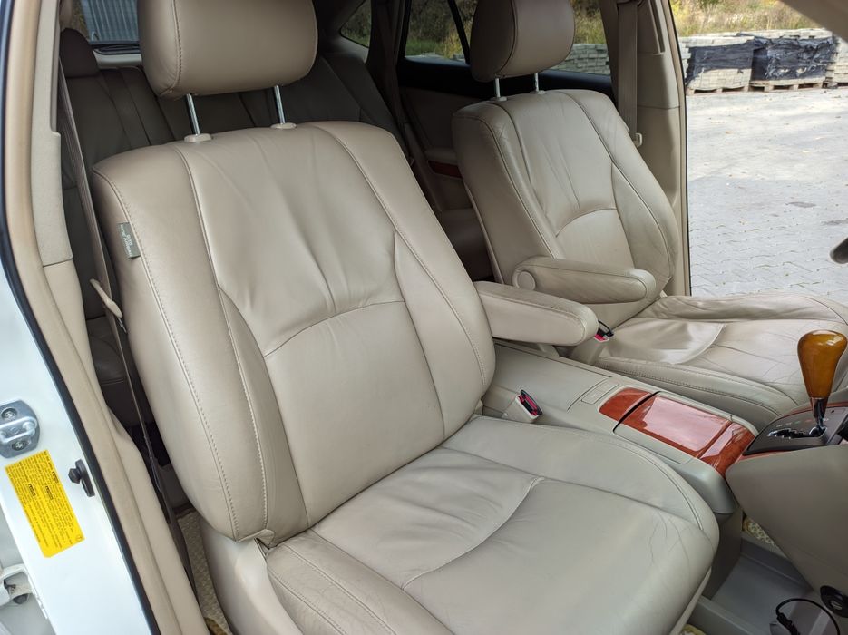Авто Lexus RX400h японський преміум класу гібрид економна